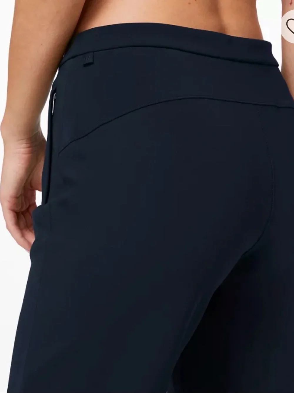 Lululemon On The Move Pant Black Size 8 Travel Friendly Zip Pockets Stretch EUC - Picture 4 of 15